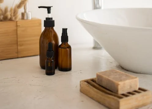 Pourquoi passer au shampoing solide : ses 3 bienfaits